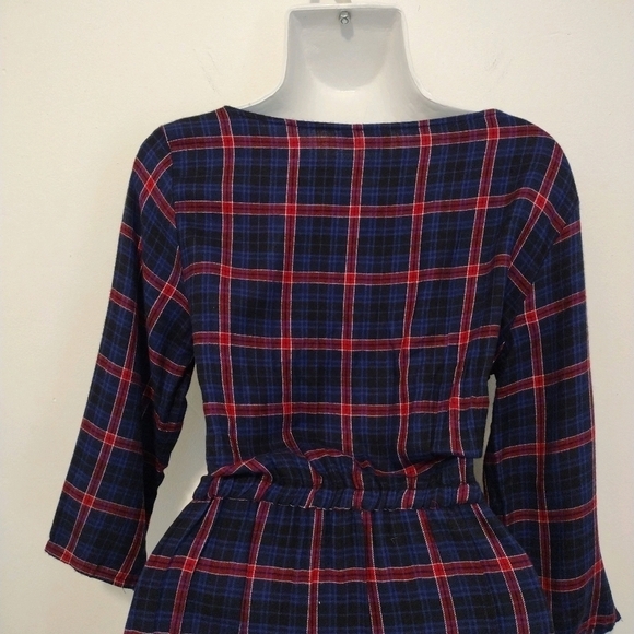 Gap - Plaid Wrap Ruffle Quarter Sleeves Dress - Picture 10 of 14